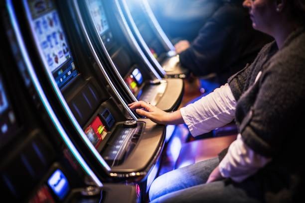 Betting interface Betting interface with Andar and Bahar options